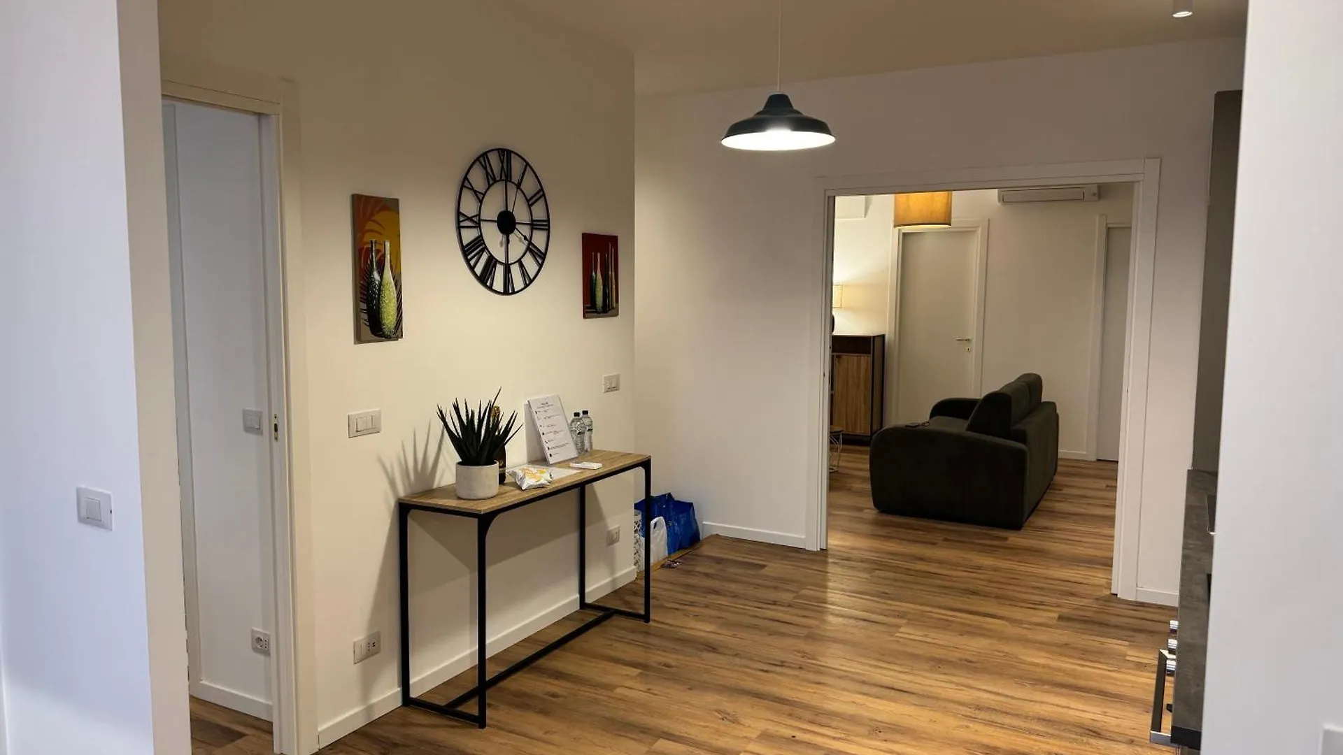 Luce Suite Trastevere Rome 0*,  Italy